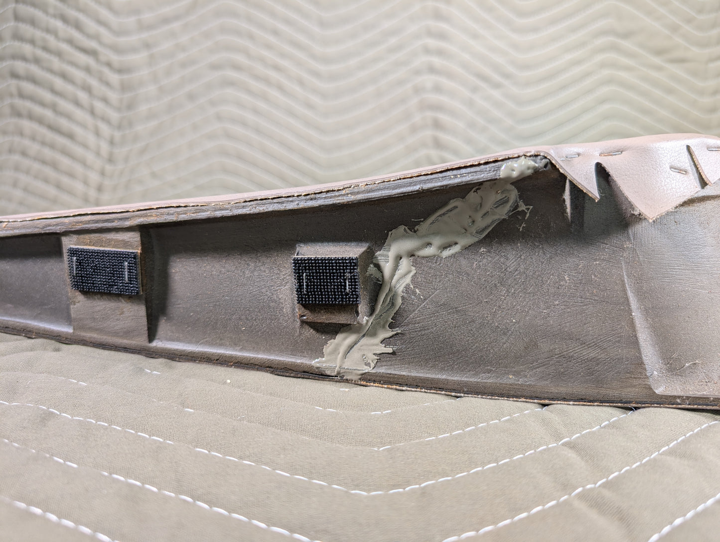 BMW E31 Lower Left Trim Panel (Boomerang), Parchment