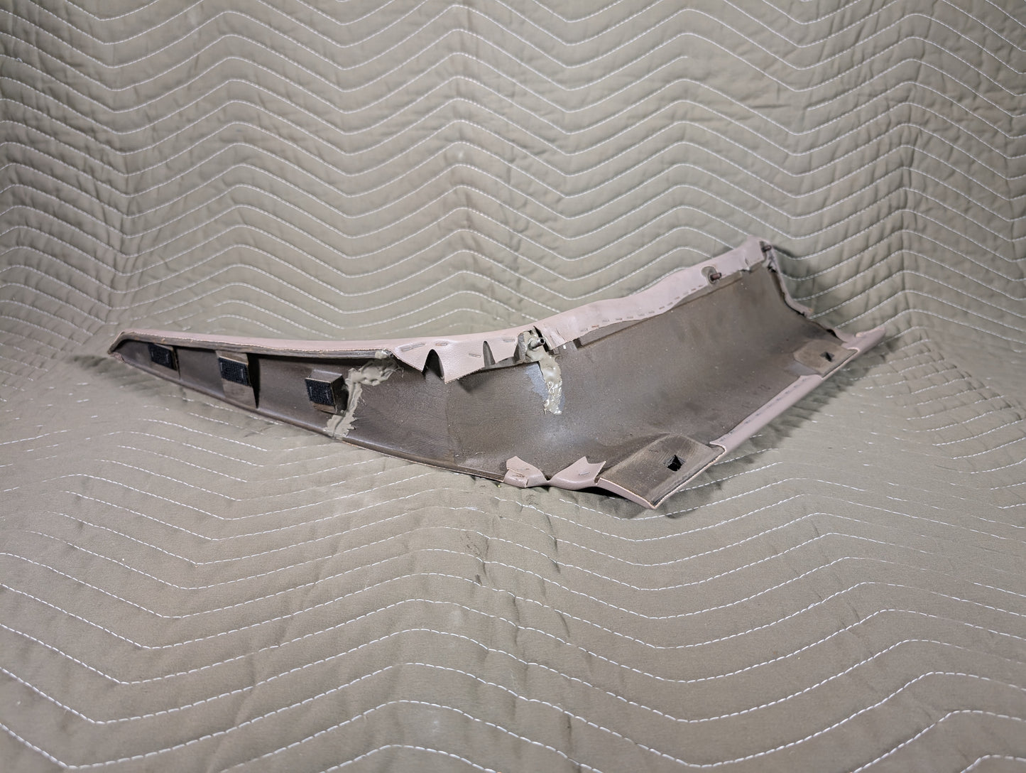 BMW E31 Lower Left Trim Panel (Boomerang), Parchment