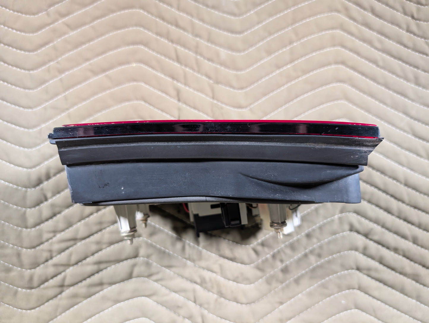 BMW E31 Inner Passenger Side Tail Light