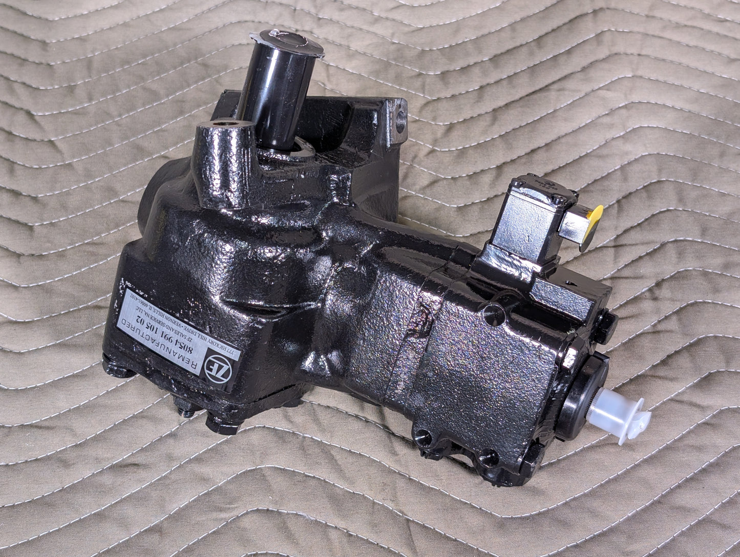 BMW E24 ZF Steering Box with Servotronic