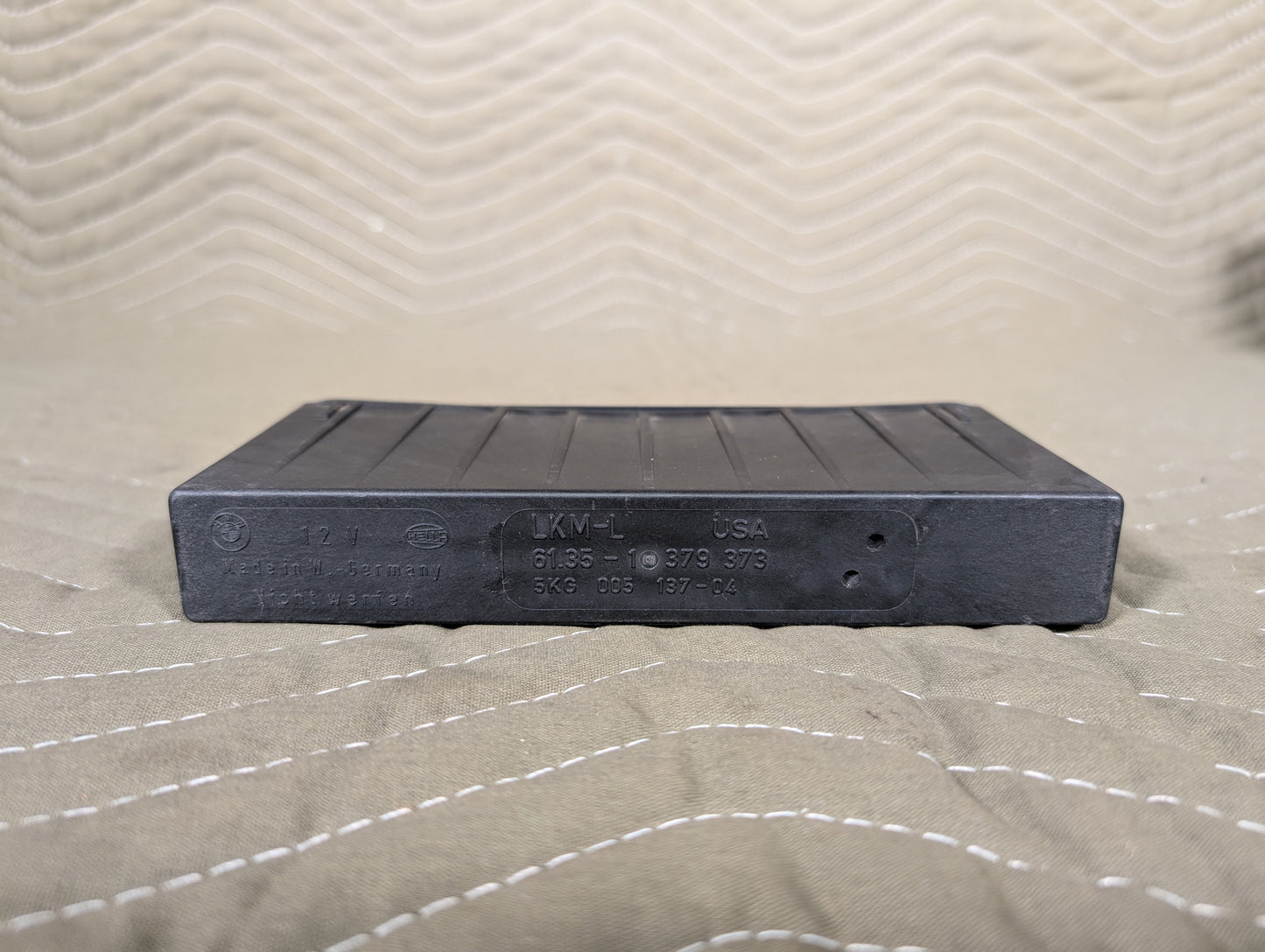 BMW E32 and E34 Lighting Control Module