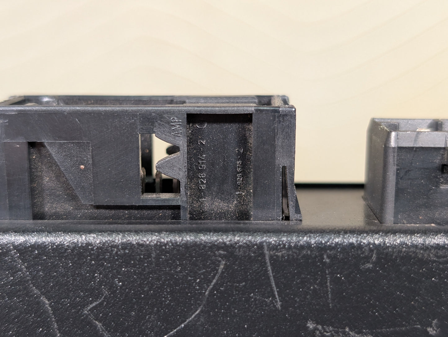 BMW E36, E31 DWA Body Control Module