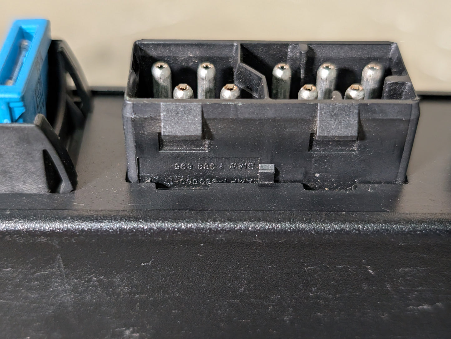 BMW E36, E31 DWA Body Control Module