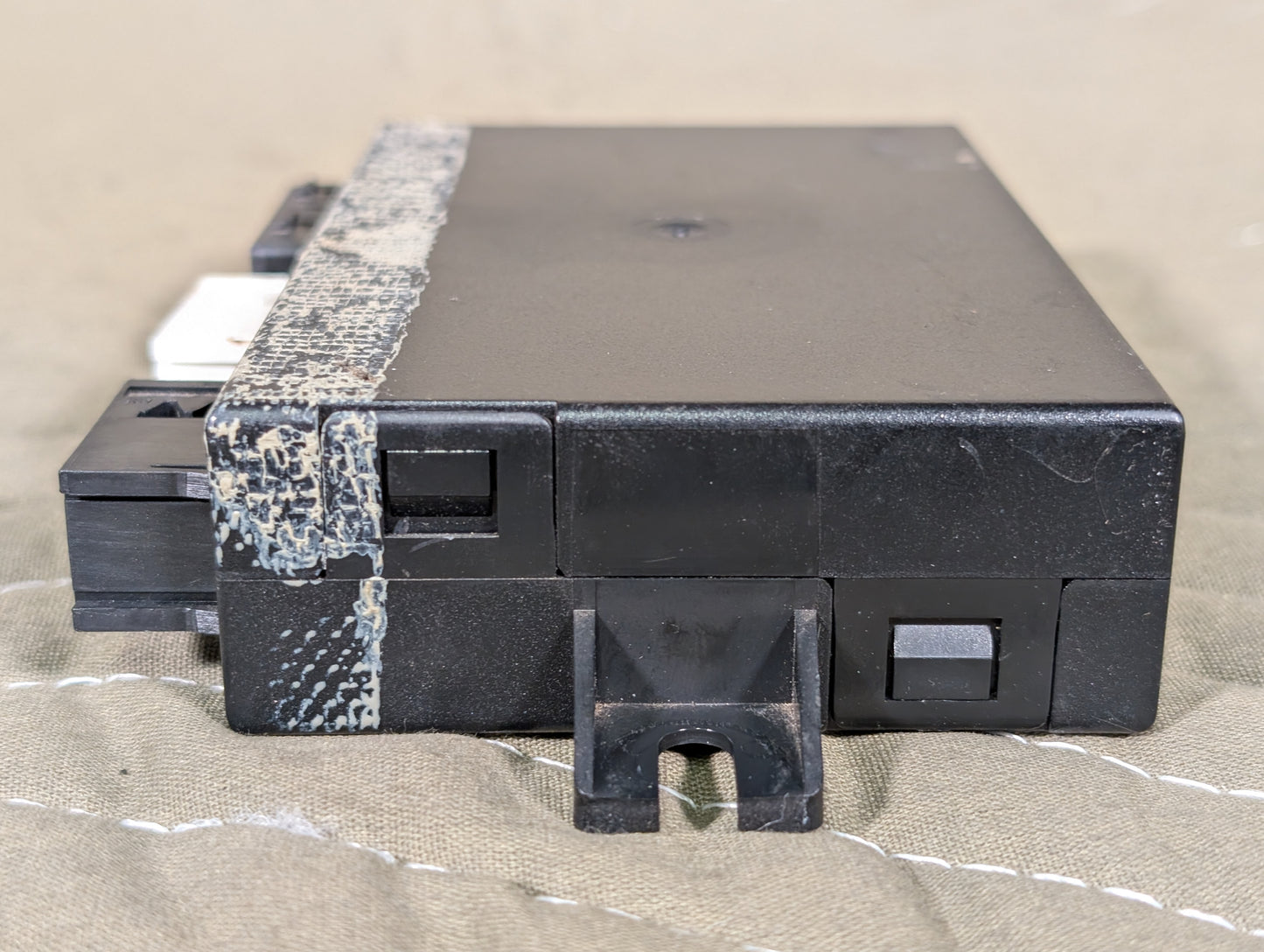 BMW E34, E32, E31 Steering Column Control Unit