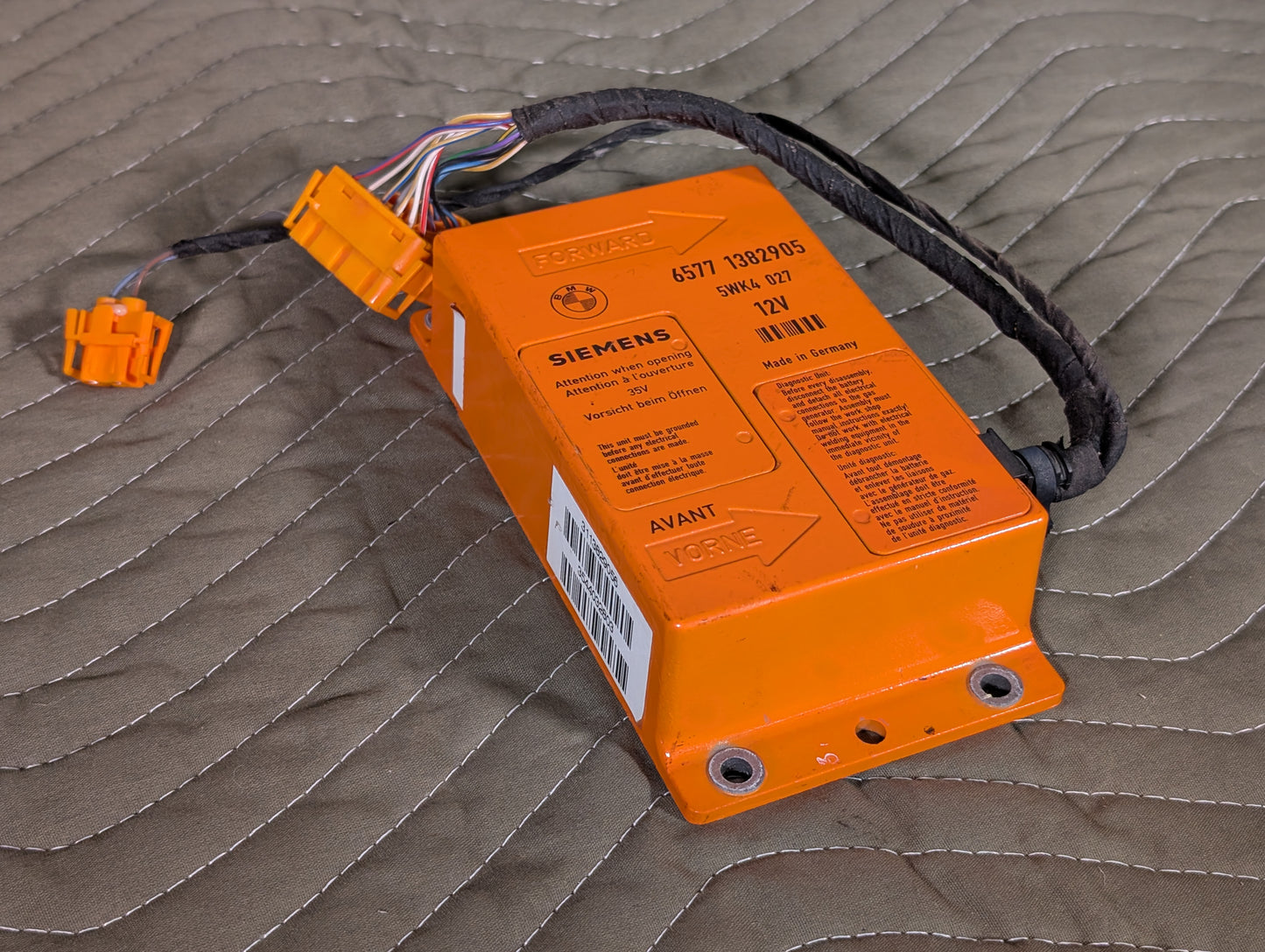 BMW E31, E32, E34, E36 Airbag Control Module