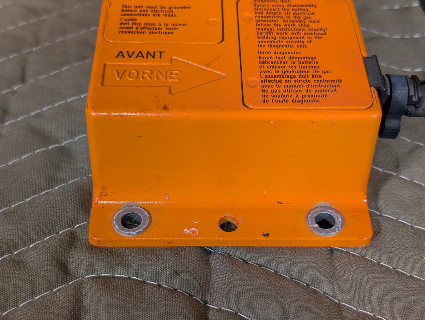 BMW E31, E32, E34, E36 Airbag Control Module