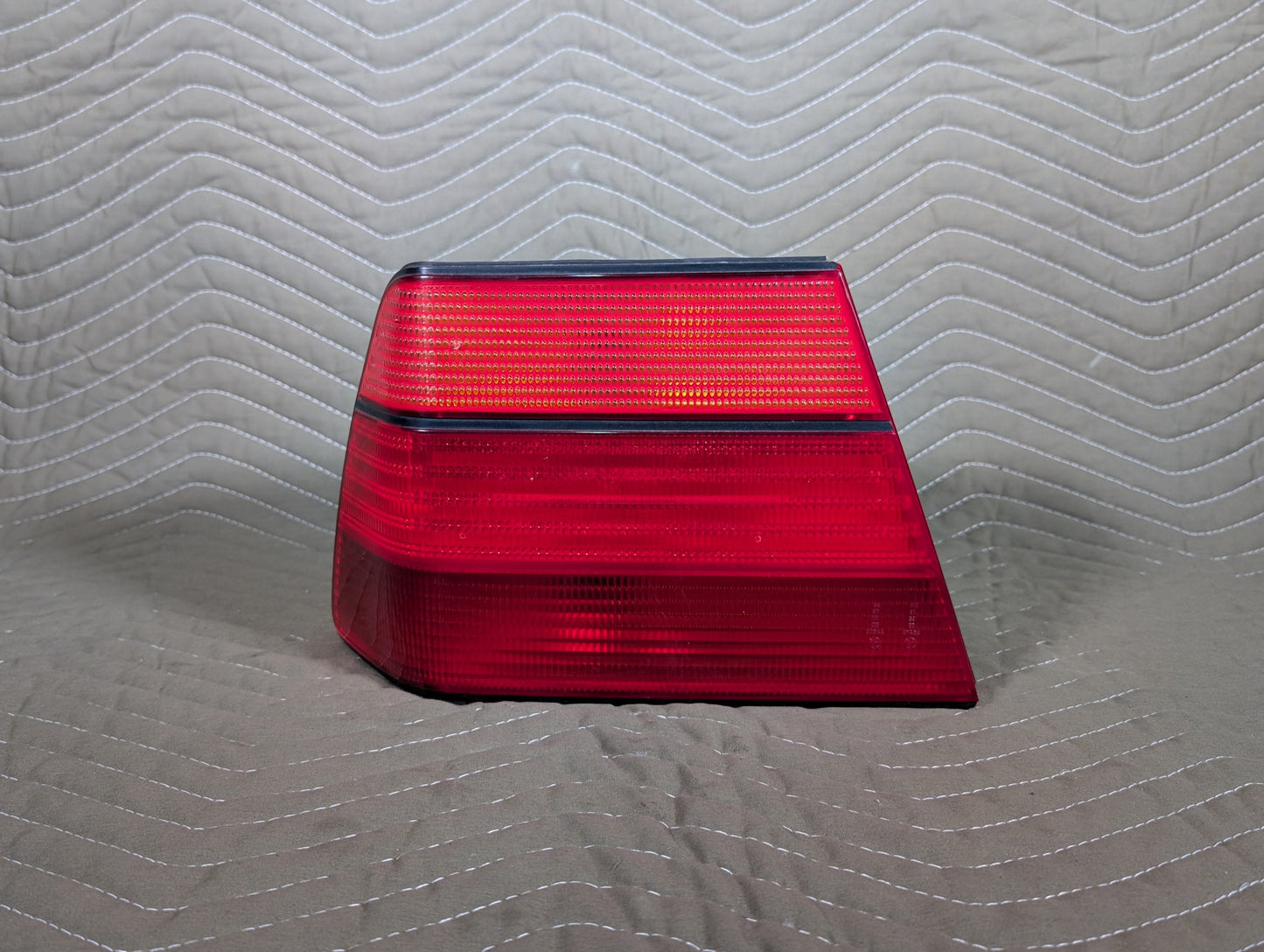 E31 Outer Driver Side Tail Light